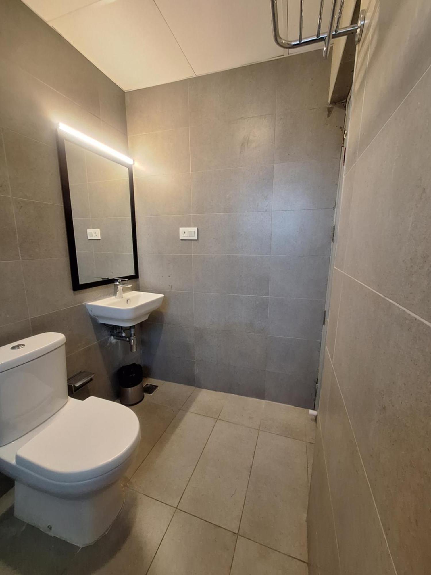 Hotel B R Regency Thiruvananthapuram Exteriör bild